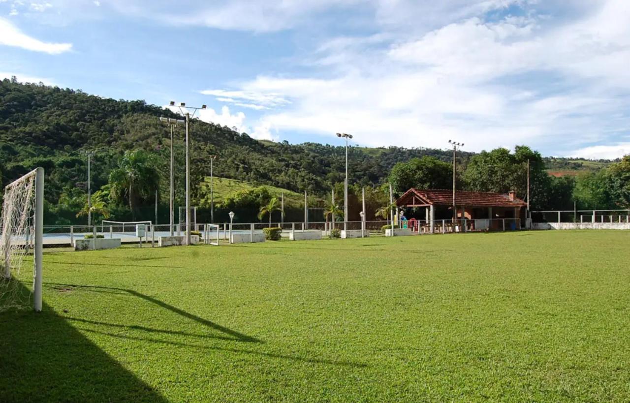 Flat Cavalinho Branco-aguas De Lindoia * Aguas de Lindoia